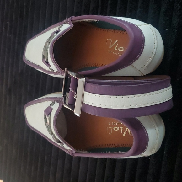 Designed shoes and matching belt - Picture 2 of 4